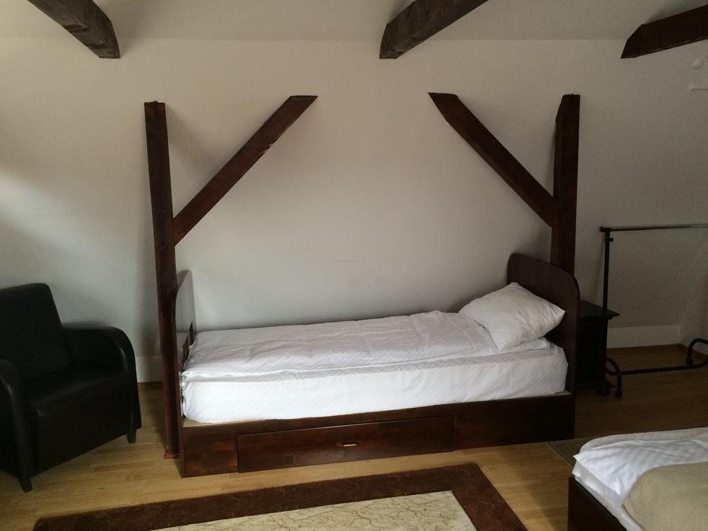 La Mos Pavel Hotel Noslac Bagian luar foto